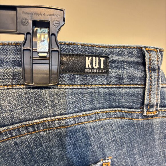 Kut from the Kloth Catherine Crop Straight Leg Jeans - Picture 7 of 10